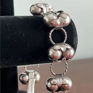 Vintage Mexico 925 sterling double ball bracelet